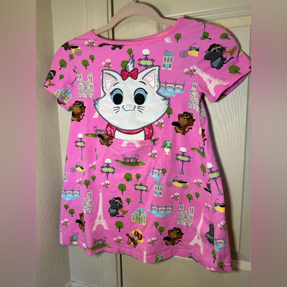 DISNEY Aristocats Paris shirt size 7/8  girls.